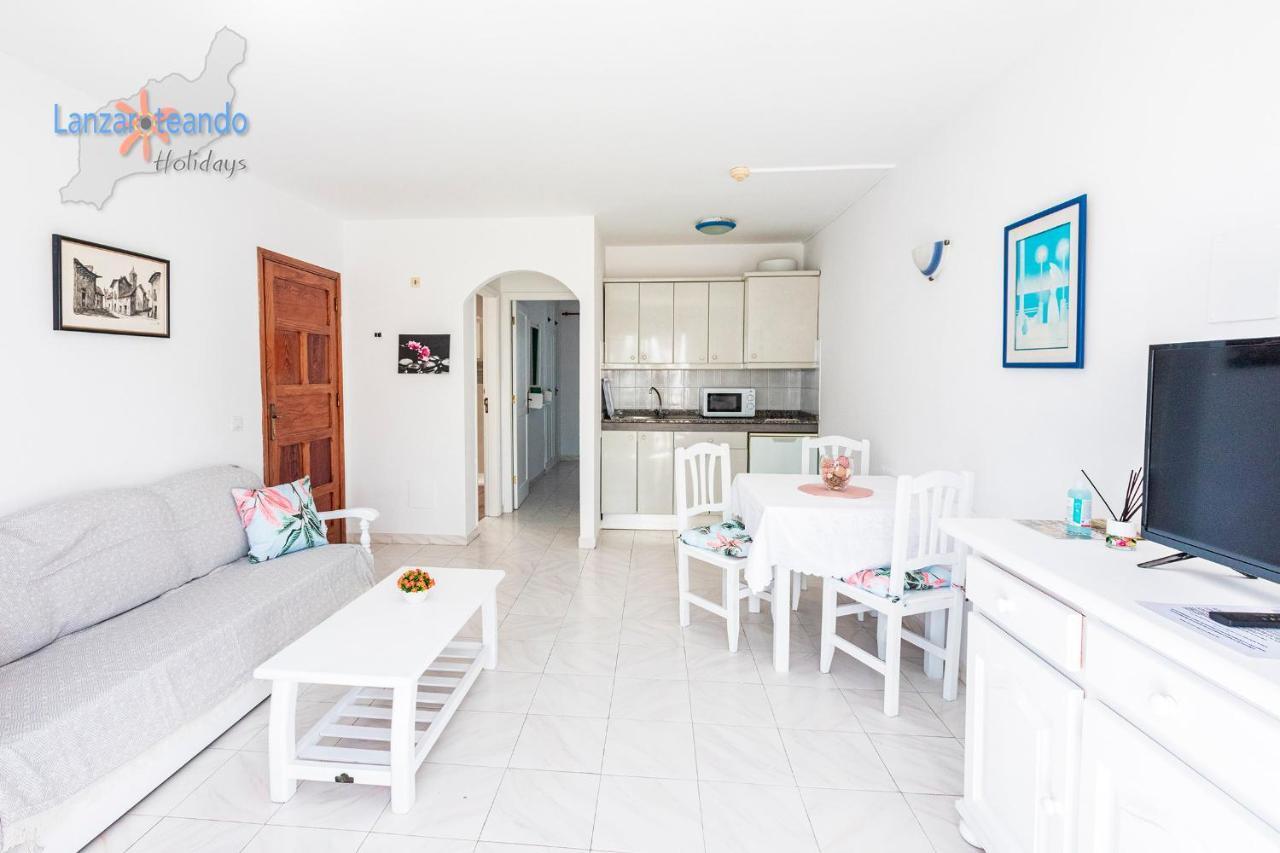 Vivienda Vacacional Maricruz Puerto del Carmen  Bagian luar foto